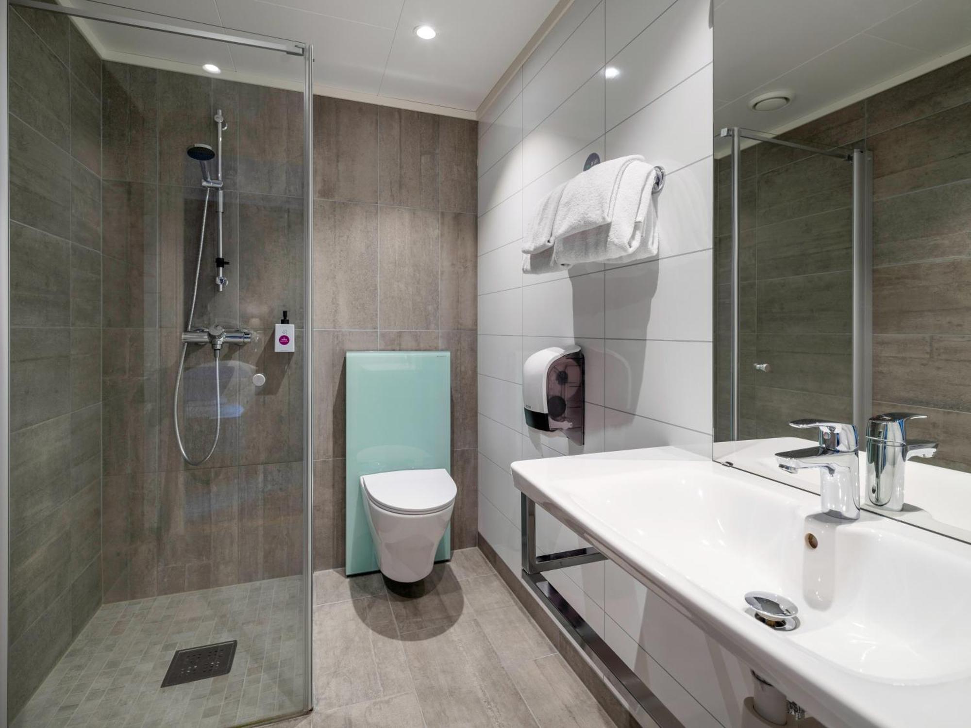 Comfort Hotel Finnsnes Bagian luar foto